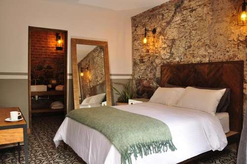 www.clandestinohotel.com