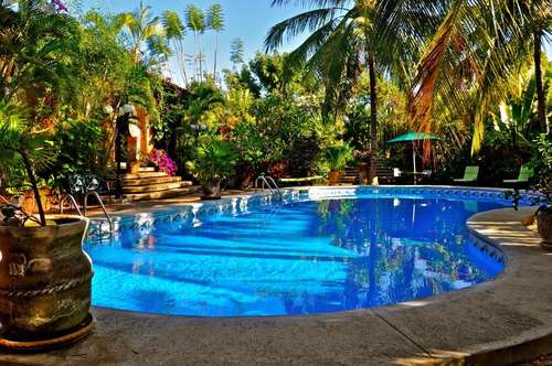www.hotelsuiteshacienda.mx