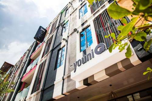 www.theyouniqhotel.com