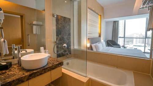 www.theklaganregency.com