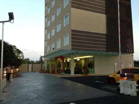 www.casparihotel.com