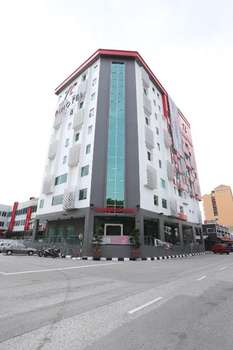 www.hotelpi.com.my