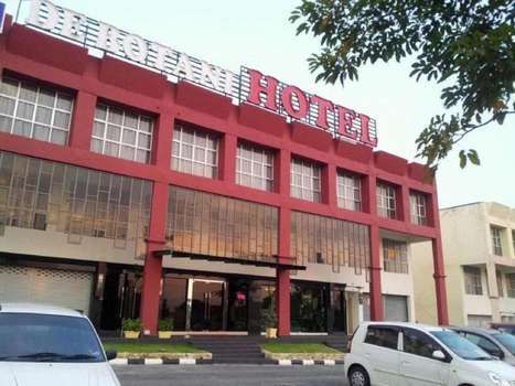 www.hotel-de-botani.com