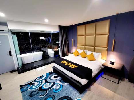 www.wowhotelpenang.com