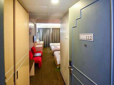 www.crystalinn-hotel.com