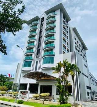 www.langkawiseaviewhotel.com