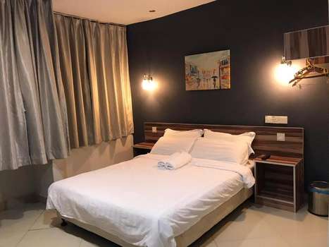 www.oneavenuehotelbalakong.com.my