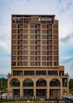 www.delegancehotels.com