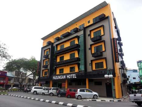 www.padunganhotel.com