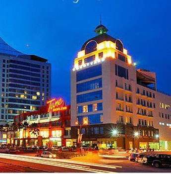 www.courtyardhotel1borneo.com
