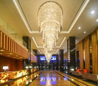 www.thelighthotelpg.com