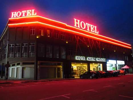 www.hotelaustinparadise.com