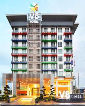 www.v8hotel.com.my