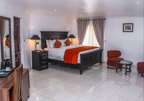 www.theviewlekki.com