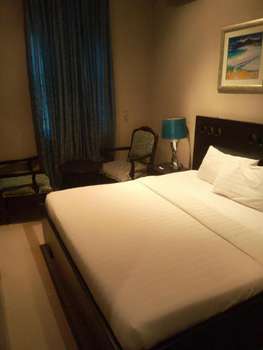 www.villaangeliahotels.com