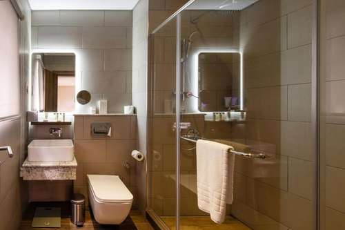 www.whiteorchidhotellagos.com