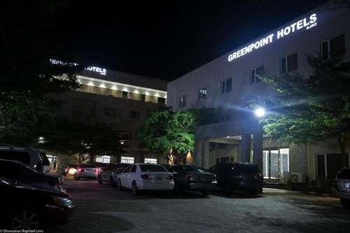 www.greenpointhotelng.com