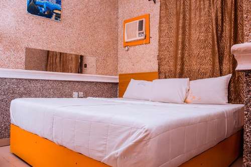 www.doubleonesuites.net