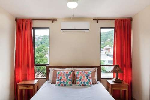 www.hosteltropical.com