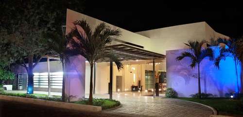 www.hotelcontempo.com