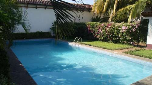 www.hotelcaciqueadiact.com