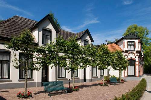 www.hotelrestaurantmondriaan.nl