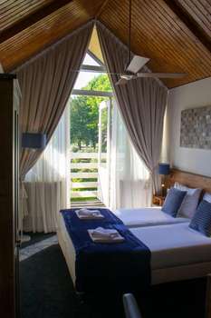 www.hotelhartlief.nl