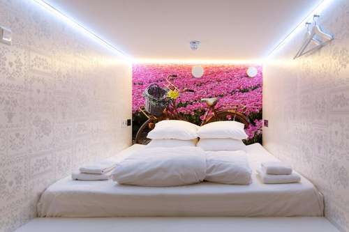 www.debedsteehotel.com