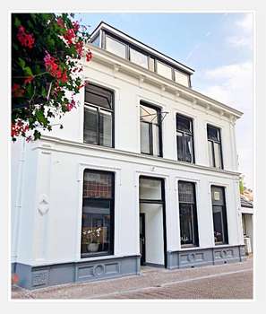 www.hotel-dekroon.nl