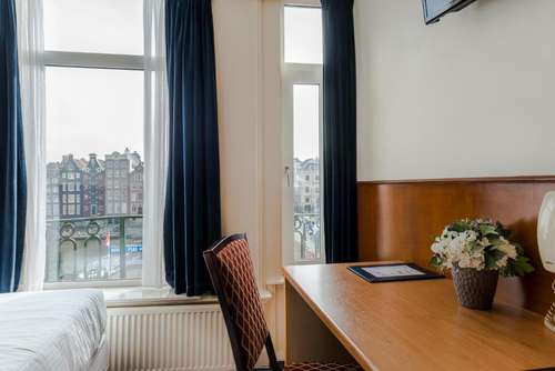 www.hotelvangelder.nl