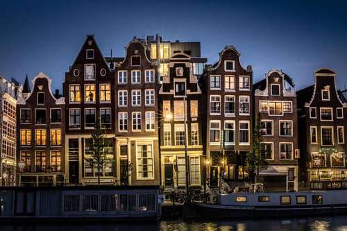 www.hotelamstelzicht.com