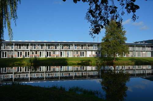 www.hotel2heerenveen.nl