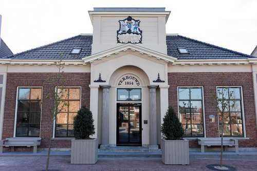 www.hoteldeabdijdokkum.nl