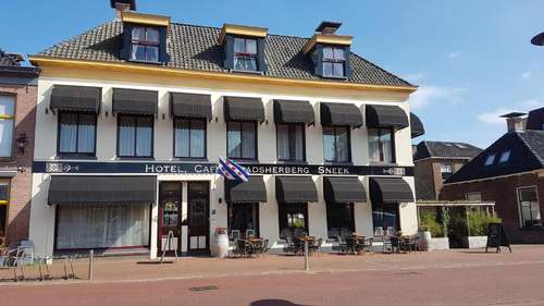 www.stadsherbergsneek.nl