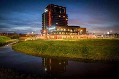 www.vandervalkhoteldordrecht.nl