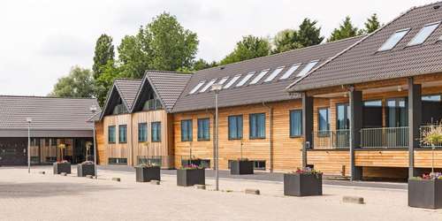 www.hotelteugel.nl