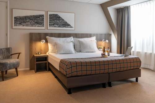 www.hoteldekoepoort.nl
