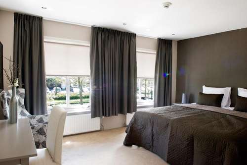 www.hotelrestaurantthuis.nl