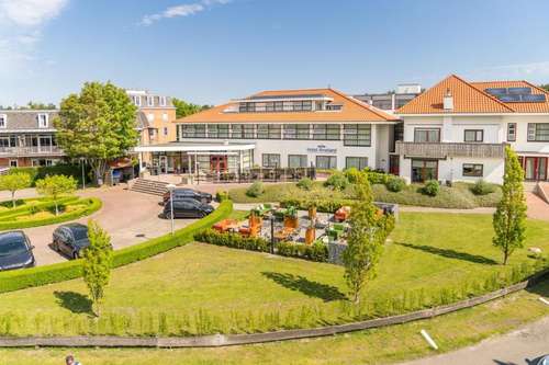 www.hotelameland.nl