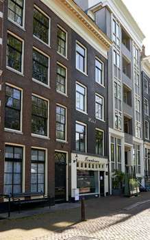 www.townhousehotelamsterdam.com