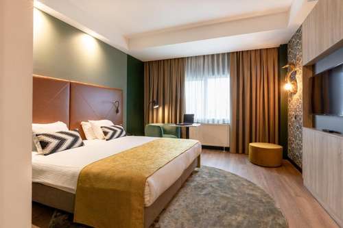 www.shanghaihotelholland.com