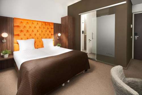 www.hotellareine.nl