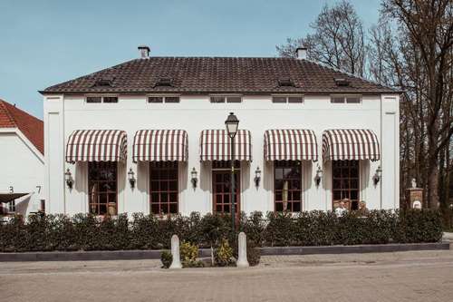 www.hotelvanbalveren.nl