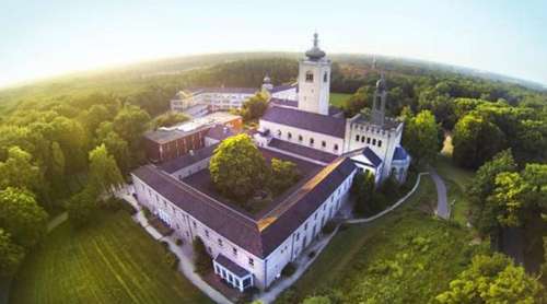 www.leerhotelhetklooster.nl