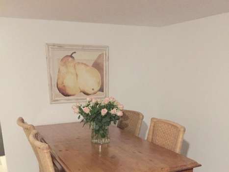 www.hotelpensionjade.com