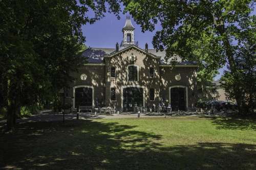 www.kasteeloudpoelgeest.com