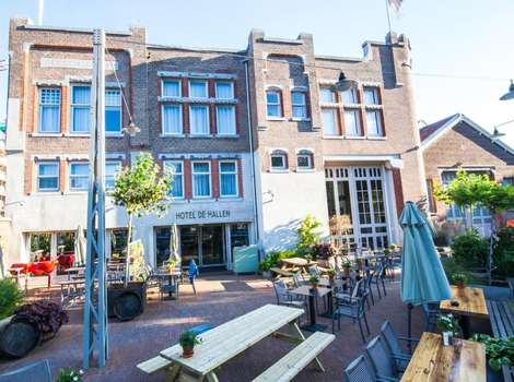 www.hoteldehallen.com