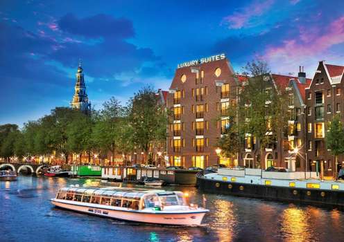 www.luxurysuitesamsterdam.com