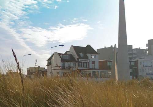www.strandhotel-scheveningen.nl