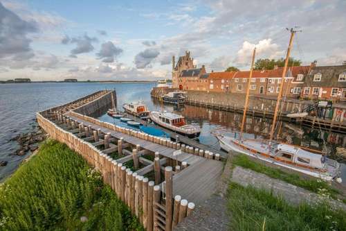 www.campveersetoren.nl
